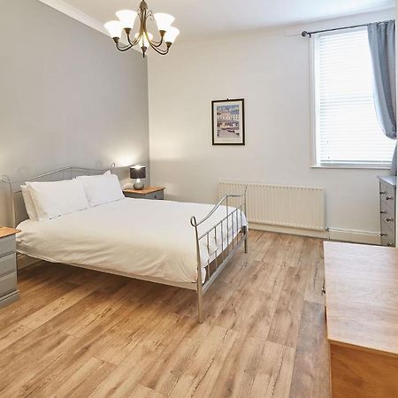 Host & Stay - Groveside Apartment Saltburn-by-the-Sea Exterior foto